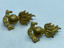 Charger l'image dans la galerie, Original Pair of British Army Royal Engineers Collar Badges - The Militaria Shop