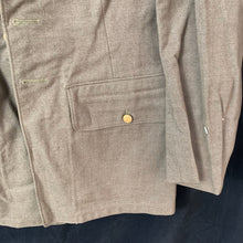 Charger l'image dans la galerie, Original WW2 US Army Class A Dress Jacket 1942 - Private Ryan Prop - 38" Regular - The Militaria Shop