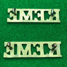 Load image into Gallery viewer, Original WW2 British Army REME Mechanical Engineers Brass Shoulder Titles - The Militaria Shop