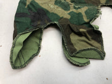 Charger l'image dans la galerie, Original US Army Vietnam War Era M1 Camo Helmet Cover - Local Find - Combat Worn - The Militaria Shop