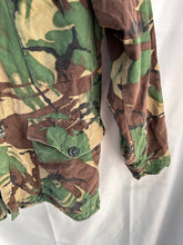 Load image into Gallery viewer, Genuine British Army Surplus DPM Camouflaged 1968 Pattern Smock - Size 36" Chest - The Militaria Shop