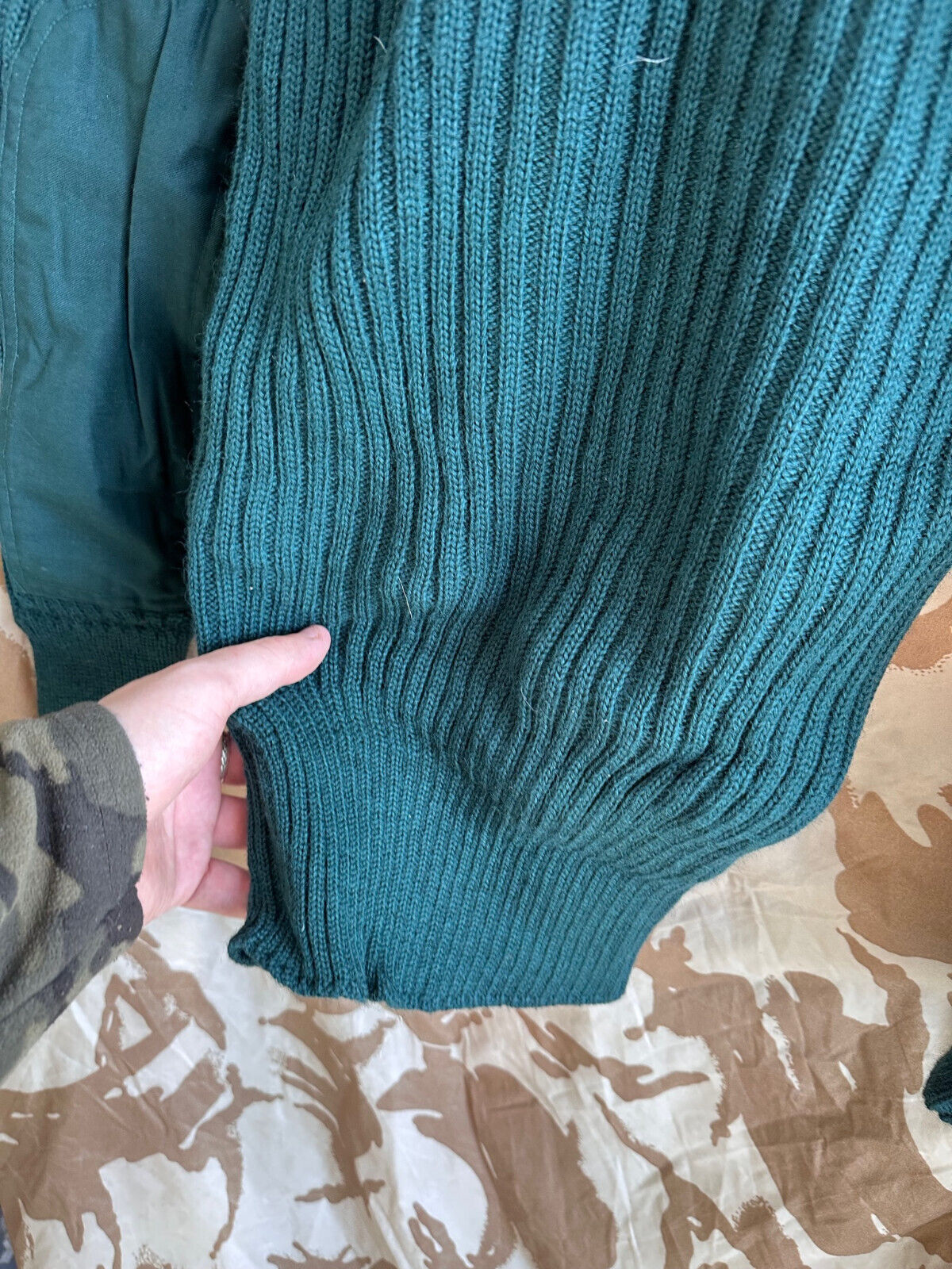Genuine British Army Commando Green Pull Over Jumper WRAC - Size 4 - 40" Chest - The Militaria Shop