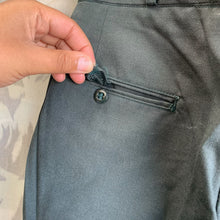 Charger l'image dans la galerie, Genuine US Army / US Air Force Trousers - 28" Waist - The Militaria Shop