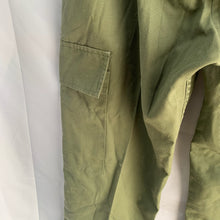 Lade das Bild in den Galerie-Viewer, Genuine British Army Surplus OD Green Lightweight Combat Trousers Size 75/76/92 - The Militaria Shop