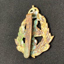 Load image into Gallery viewer, Genuine British Army Cap Badge - East Lancashire Regiment - The Militaria Shop