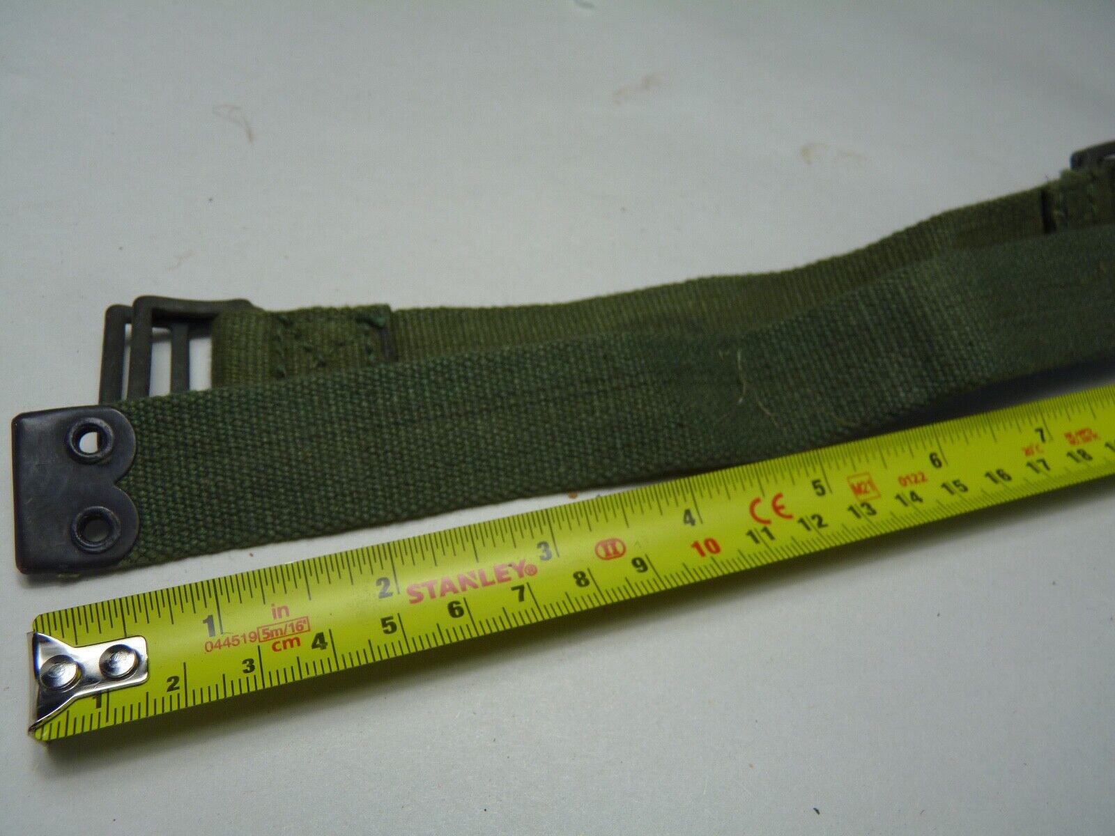 Original WW2 British Army 44 Pattern Shoulder / Extended Equipment Strap - 1945 - The Militaria Shop