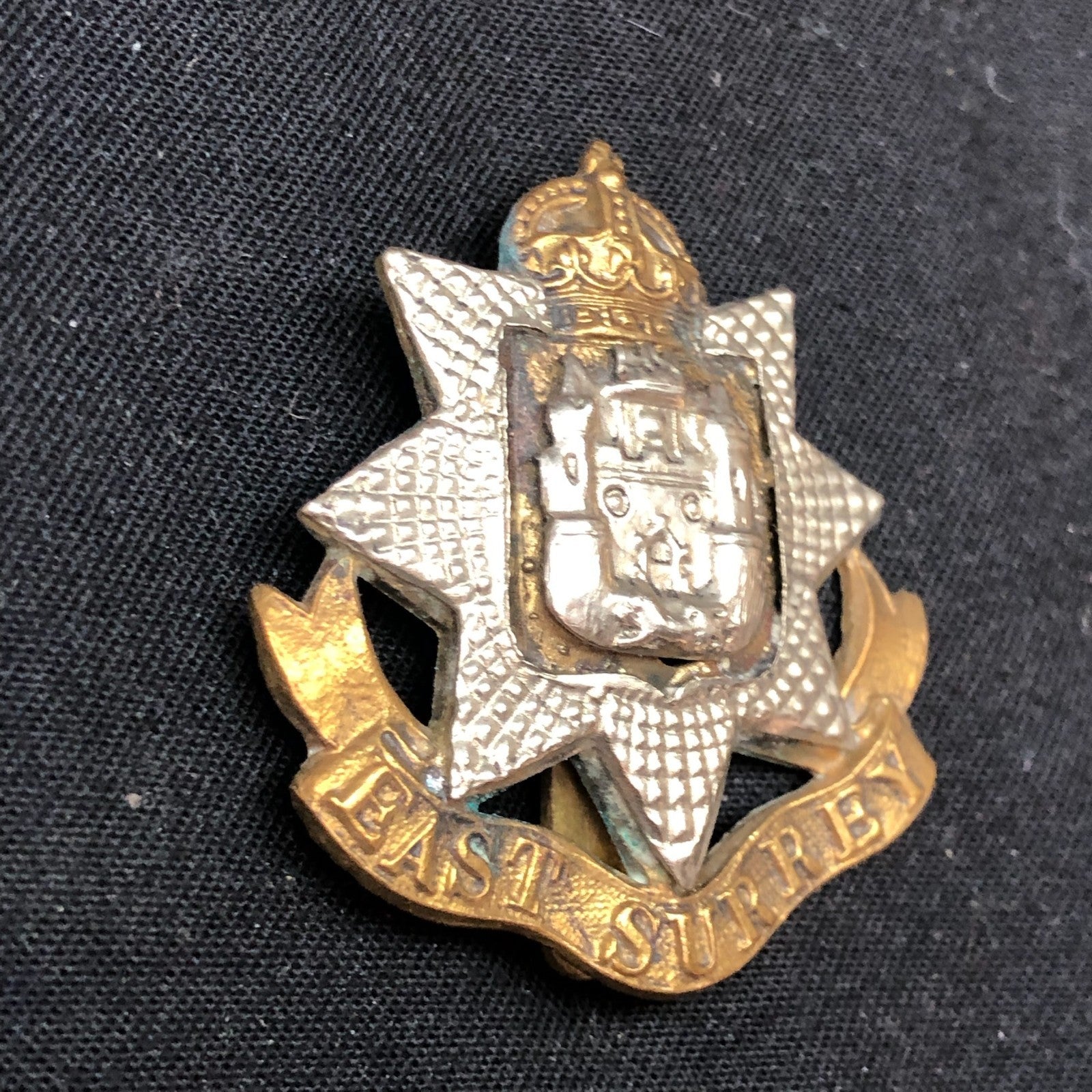 Genuine WW2 British Army Brass Cap Badge - East Surrey Regiment - The Militaria Shop