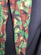 Load image into Gallery viewer, British Army DPM 68 Pattern Trousers - Size 4 - 30" Waist - The Militaria Shop