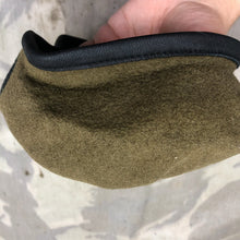 Lade das Bild in den Galerie-Viewer, Genuine British Army Beret - Guards Division - Size 55 - The Militaria Shop