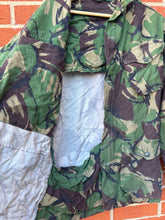 Load image into Gallery viewer, Surplus British Army DPM Smock Combat Size 40 Chest - The Militaria Shop
