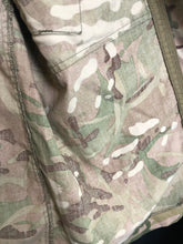 Charger l'image dans la galerie, British Army MTP Camouflaged Combat Warm Weather Combat Jacket - Size 180/96 - The Militaria Shop