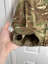 Charger l'image dans la galerie, Surplus British Army MTP Barrack Shirt -Size 190/105 - The Militaria Shop