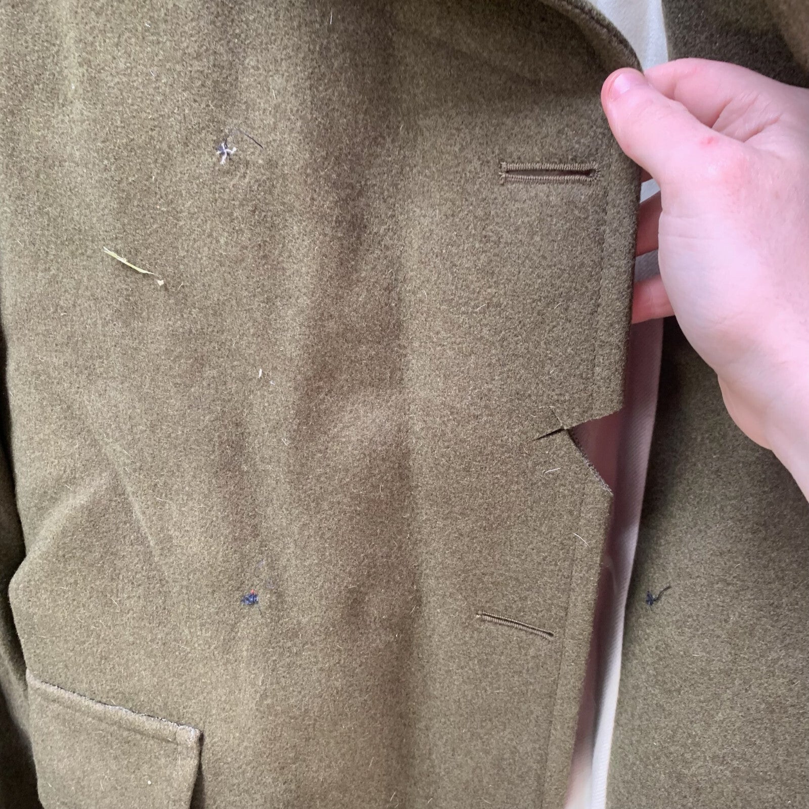 Genuine British Army Man's Mounted Regiment Khaki Greatcoat - 37" Chest - The Militaria Shop