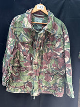 Lade das Bild in den Galerie-Viewer, Genuine British Army DPM Camouflaged Combat Field Jacket - Size 170/112 - The Militaria Shop