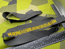 Lade das Bild in den Galerie-Viewer, German Navy Cap Tally - Marineausbildungsbattalion - The Militaria Shop