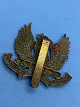 Load image into Gallery viewer, Original British Army WW1 British Army Ayrshire Earl of Carrick's Own Cap Badge - The Militaria Shop