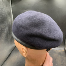 Lade das Bild in den Galerie-Viewer, Genuine British Army Forces All Regiment Wool Beret - Size 55 - The Militaria Shop