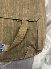 Charger l'image dans la galerie, Original WW2 British Army 37 Pattern Large Pack Indian Made - New Old Stock - The Militaria Shop