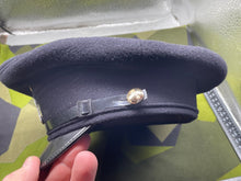 Charger l'image dans la galerie, Original British Army Royal Corps of Signals Peaked Cap - Size 58cm - The Militaria Shop