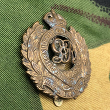Load image into Gallery viewer, Original WW1 British Army Cap Badge - Royal Engineers - George 5th - GVR - The Militaria Shop
