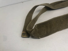 Load image into Gallery viewer, Original WW2 British Army 37 Pattern Shoulder Strap - The Militaria Shop