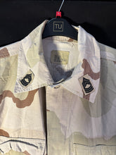 Charger l'image dans la galerie, Gulf War US Army DCU Camouflaged Combat Field Coat/Jacket - Large/X-Long - The Militaria Shop