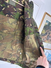 Load image into Gallery viewer, Genuine British Army DPM Camouflaged Windproof Smock -Size 170/96 - The Militaria Shop