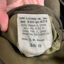 Charger l'image dans la galerie, Original WW2 US Army Class A Dress Jacket 1942 - Private Ryan Prop - 38" Regular - The Militaria Shop