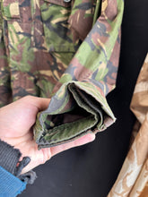 Load image into Gallery viewer, British Army DPM Camouflaged jacket Smock Windproof -Size 170/96 - The Militaria Shop