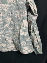 Load image into Gallery viewer, US Army Issue ACU Digicam Digital Camouflage Ripstop Shirt - Medium Regular - The Militaria Shop