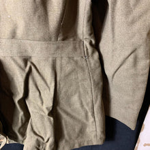 Charger l'image dans la galerie, Original WW2 US Army Class A Dress Jacket 1942 - Private Ryan Prop - 38" Regular - The Militaria Shop