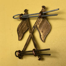 Load image into Gallery viewer, Original WW2 British Army Brass Signallers Flag Sleeve Badge - The Militaria Shop