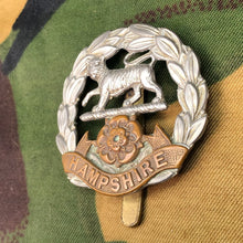 Load image into Gallery viewer, Original British Army WW2 Cap Badge - Hampshire Regiment - The Militaria Shop