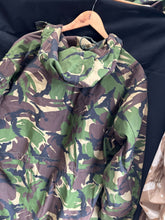Load image into Gallery viewer, British Army DPM Camouflaged jacket Smock Windproof -Size 160/104 - The Militaria Shop