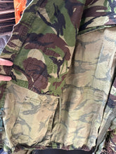 Lade das Bild in den Galerie-Viewer, Genuine British Army DPM Camouflaged Combat Field Jacket - Size 170/112 - The Militaria Shop