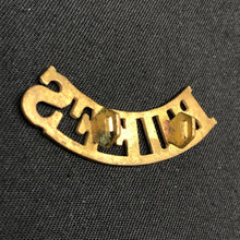 Load image into Gallery viewer, Original WW1 British Army Royal East Kent Buffs Brass Shoulder Title - The Militaria Shop