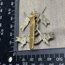 Charger l'image dans la galerie, Original WW2 British Army 9th Queen's Royal Lancers Cap Badge - The Militaria Shop