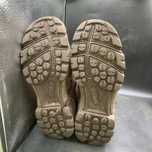 Charger l'image dans la galerie, British Army Surplus Brown Leather Female Combat Patrol Boots - Size UK 6 M - The Militaria Shop