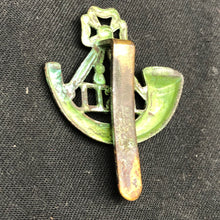 Lade das Bild in den Galerie-Viewer, Original British Army Cap Badge - King's Shropshire Light Infantry - The Militaria Shop