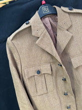 Charger l'image dans la galerie, Grade 1 British Army FAD No2 Dress Uniform Jacket - Size 176/92/76 - The Militaria Shop