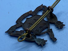 Load image into Gallery viewer, Original 15th & 17th (Leeds) Battalions - The Leeds Pals Cap Badge - The Militaria Shop