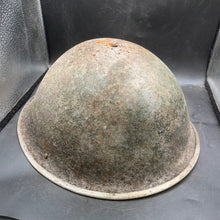 Lade das Bild in den Galerie-Viewer, Original British Army Mk4 Turtle Combat Helmet - The Militaria Shop