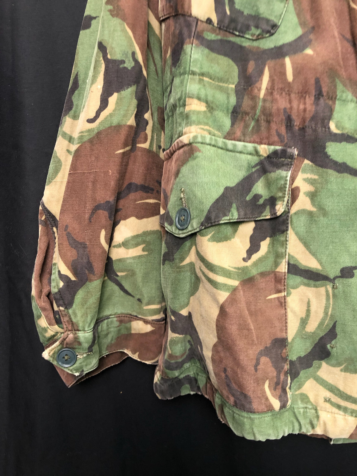 Genuine British Army 68 Pattern DPM Camouflaged Combat Smock - 39" Chest Size 2 - The Militaria Shop