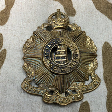 Load image into Gallery viewer, Original WW1 British Army Regimental Cap Badge 10th (County of London) Battalion - The Militaria Shop