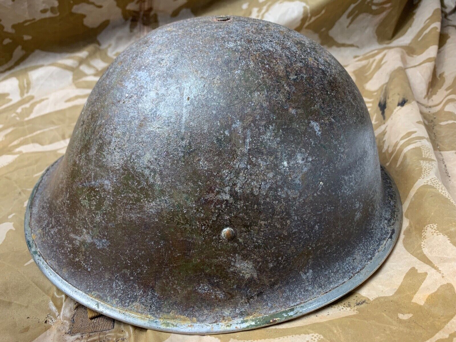 WW2 Mk3 High Rivet Turtle - British / Canadian Army Helmet - Nice Original - The Militaria Shop