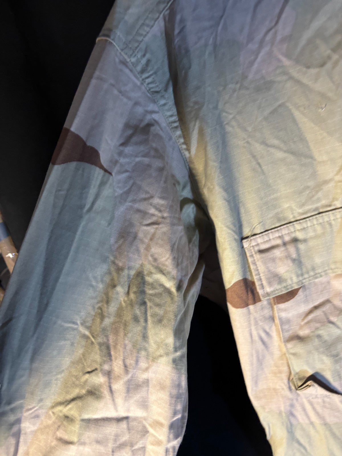 Gulf War US Army DCU Camouflaged Combat Field Coat/Jacket - Medium/Long - The Militaria Shop