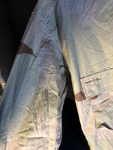 Load image into Gallery viewer, Gulf War US Army DCU Camouflaged Combat Field Coat/Jacket - Medium/Long - The Militaria Shop