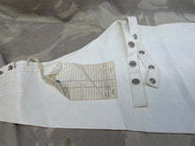Lade das Bild in den Galerie-Viewer, Image #3