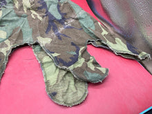 Charger l'image dans la galerie, Original US Army M1 Camo Helmet Cover - Vietnam Found - Combat Worn - The Militaria Shop