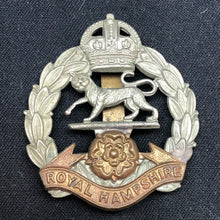 Load image into Gallery viewer, Original WW2 British Army Cap Badge - Royal Hampshire Regiment - The Militaria Shop